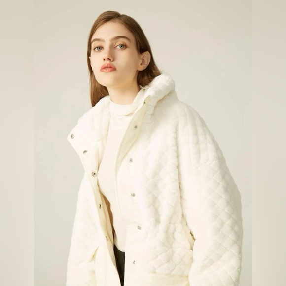 MOTF Teddy Jacket - Picture 5 of 10